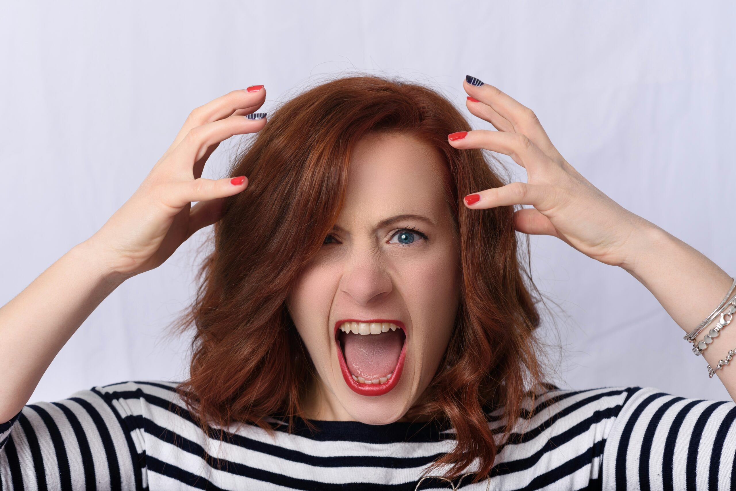 You are currently viewing These 9 Signs Indicate You Are Mentally Sharper Than The Average Person, Psychology Reveals